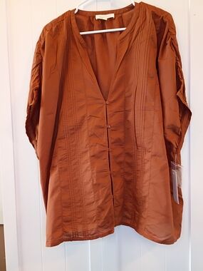 Women's Rust Button-Front Lightweight Blouse